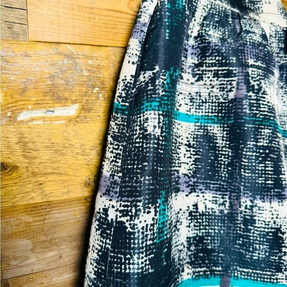 RED VALENTINO pleated micro mini balloon green black white pockets 8US geometric - Picture 4 of 6